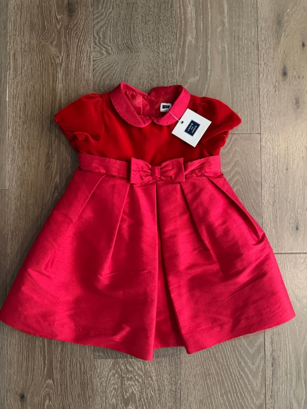 Janie & Jack red dress. Size6-12 Months. NWT.